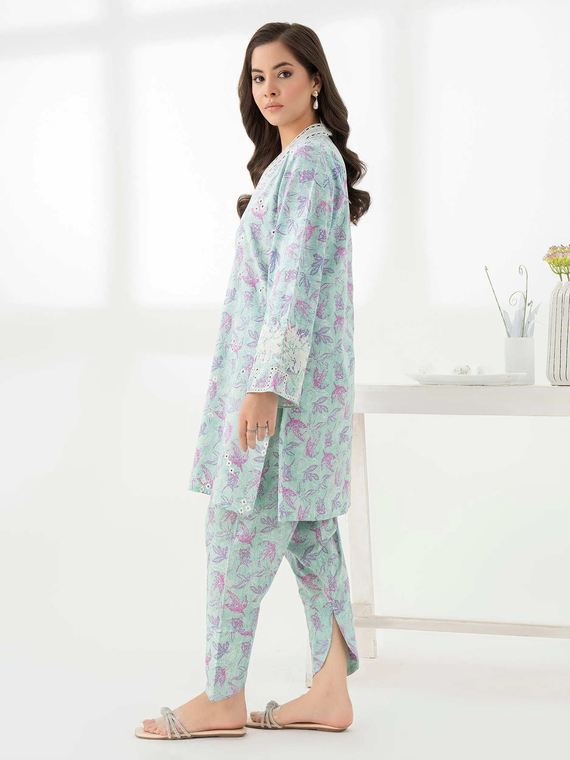 2 Piece Lawn Suit-Embroidered (Pret)