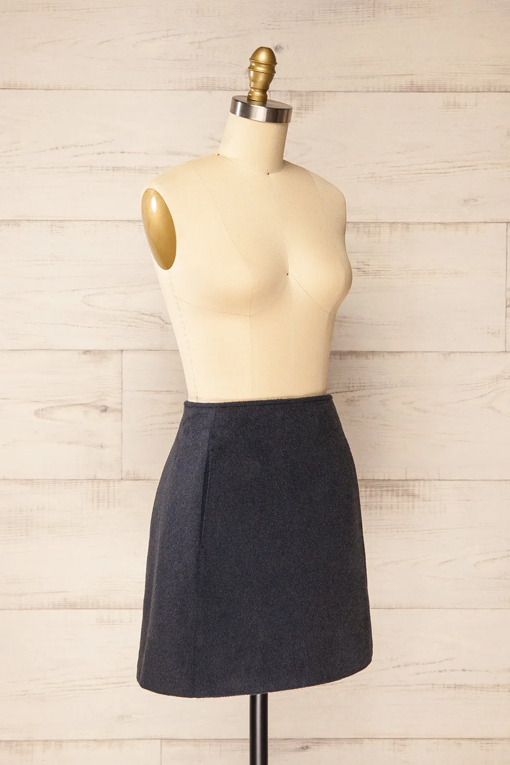 Aberfoyle | Short Felt Navy Skirt w/ Pockets