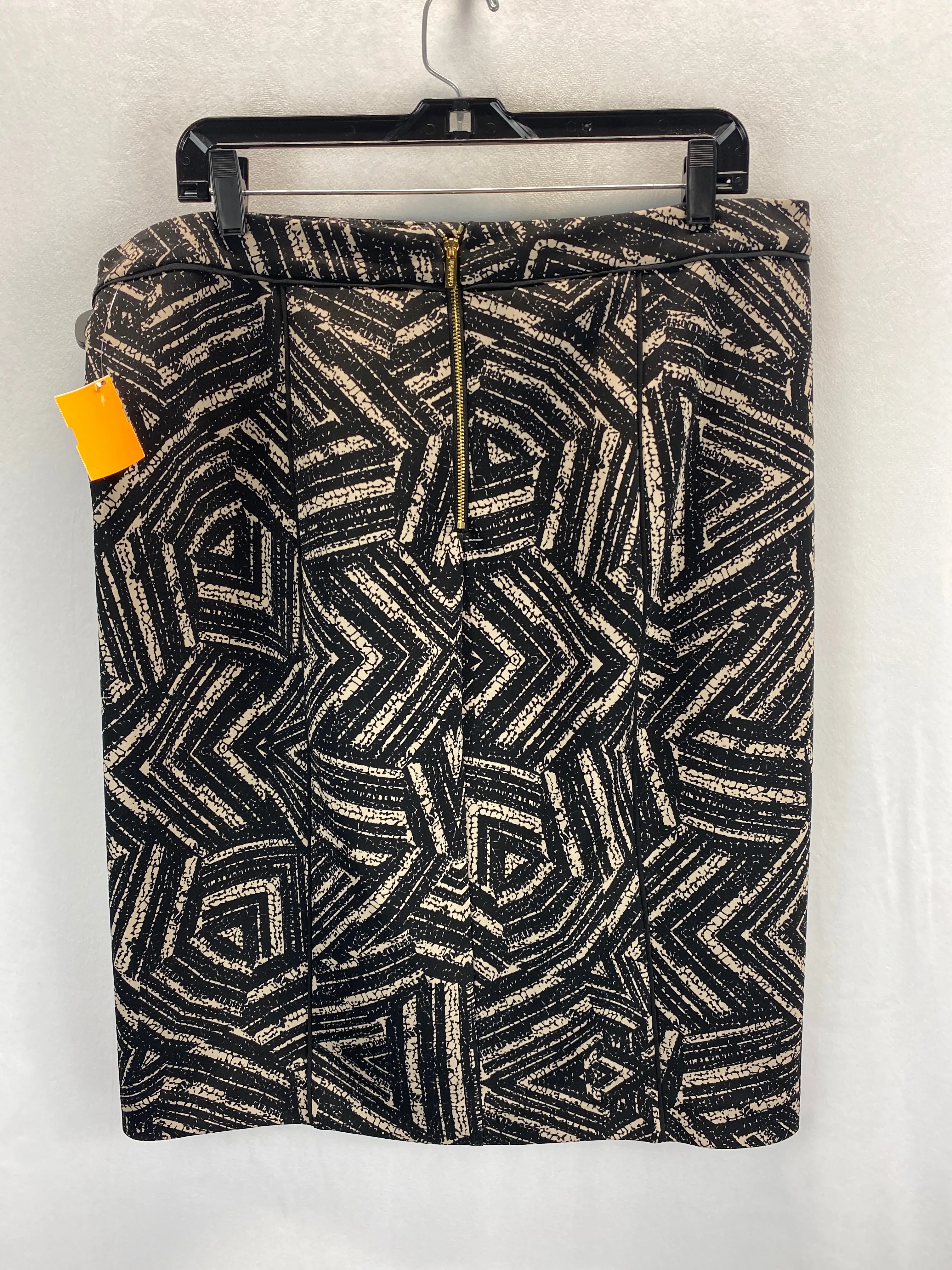 Black & Cream Skirt Midi Calvin Klein, Size 16