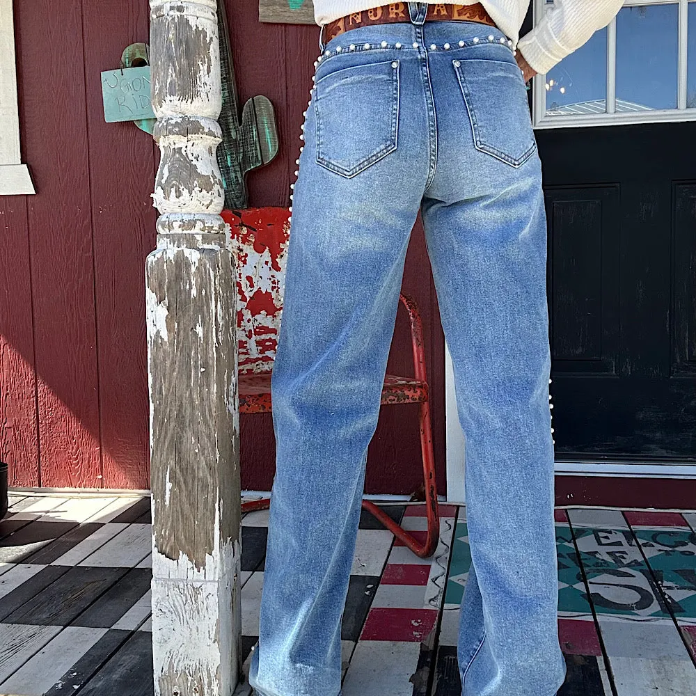 Denim & Pearls
