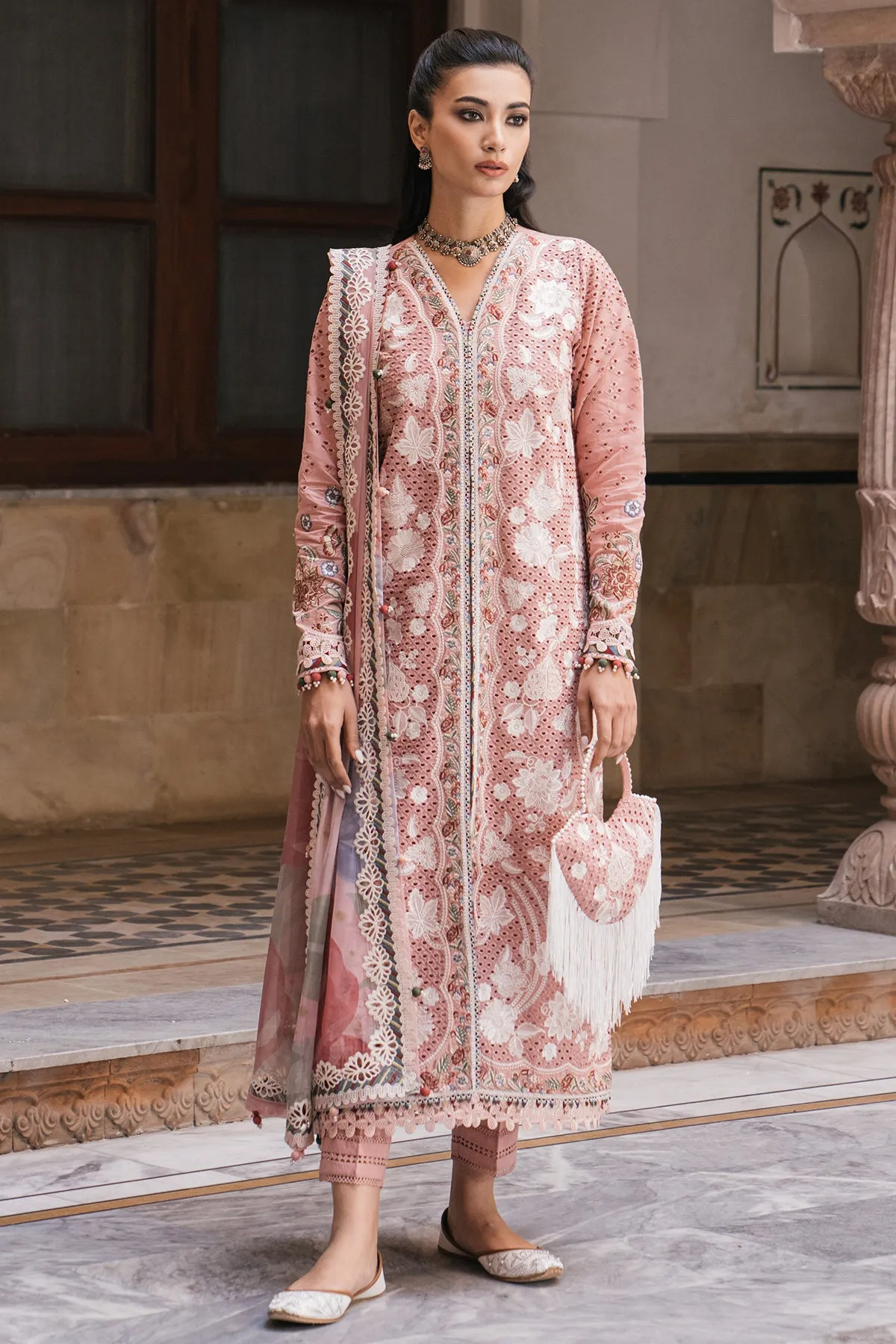 Embroidered Luxury Lawn SL24-D4