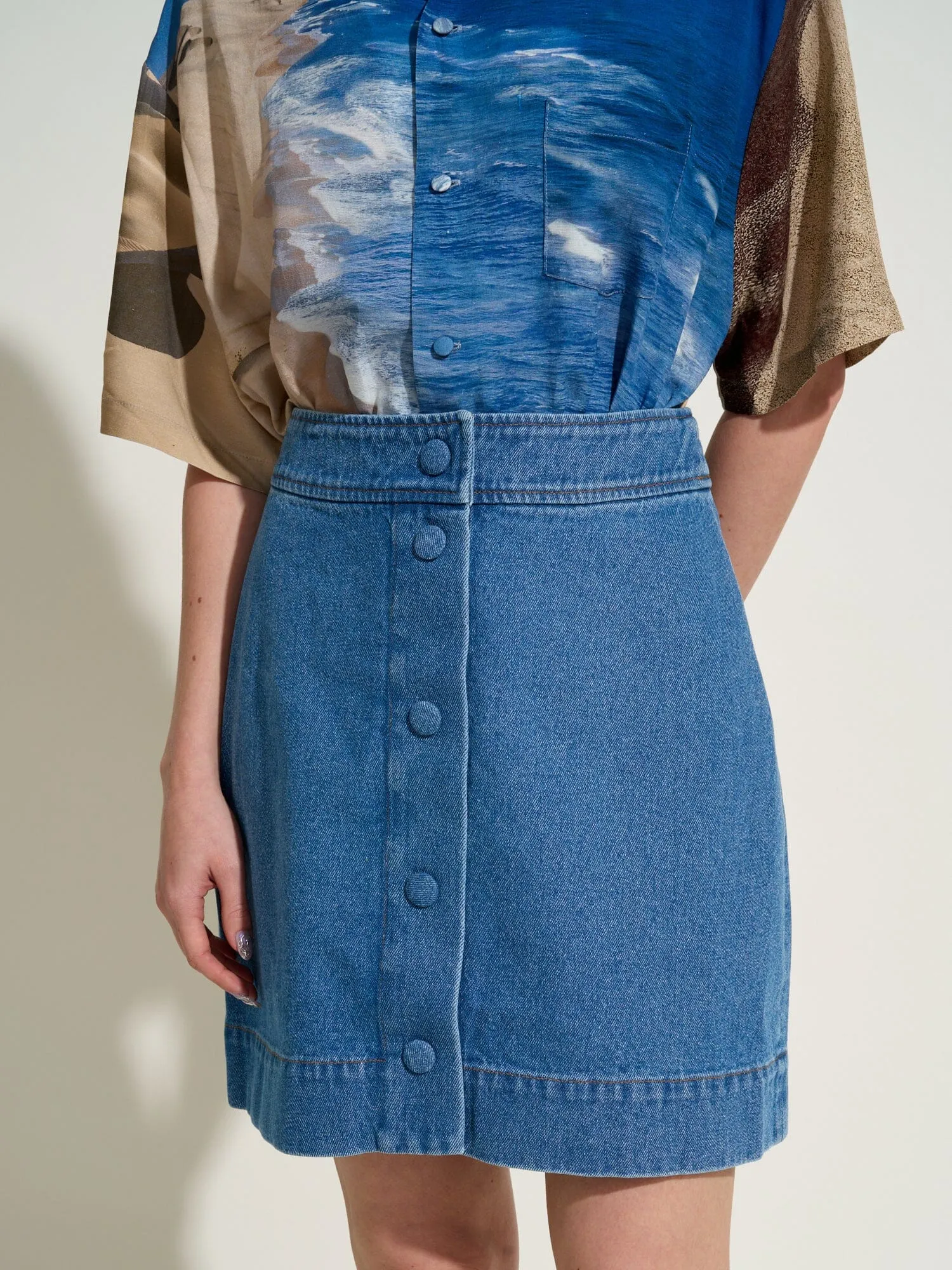 JOHANNE - Mini jupe boutonnée en denim délavé Oeko-Tex Bleu