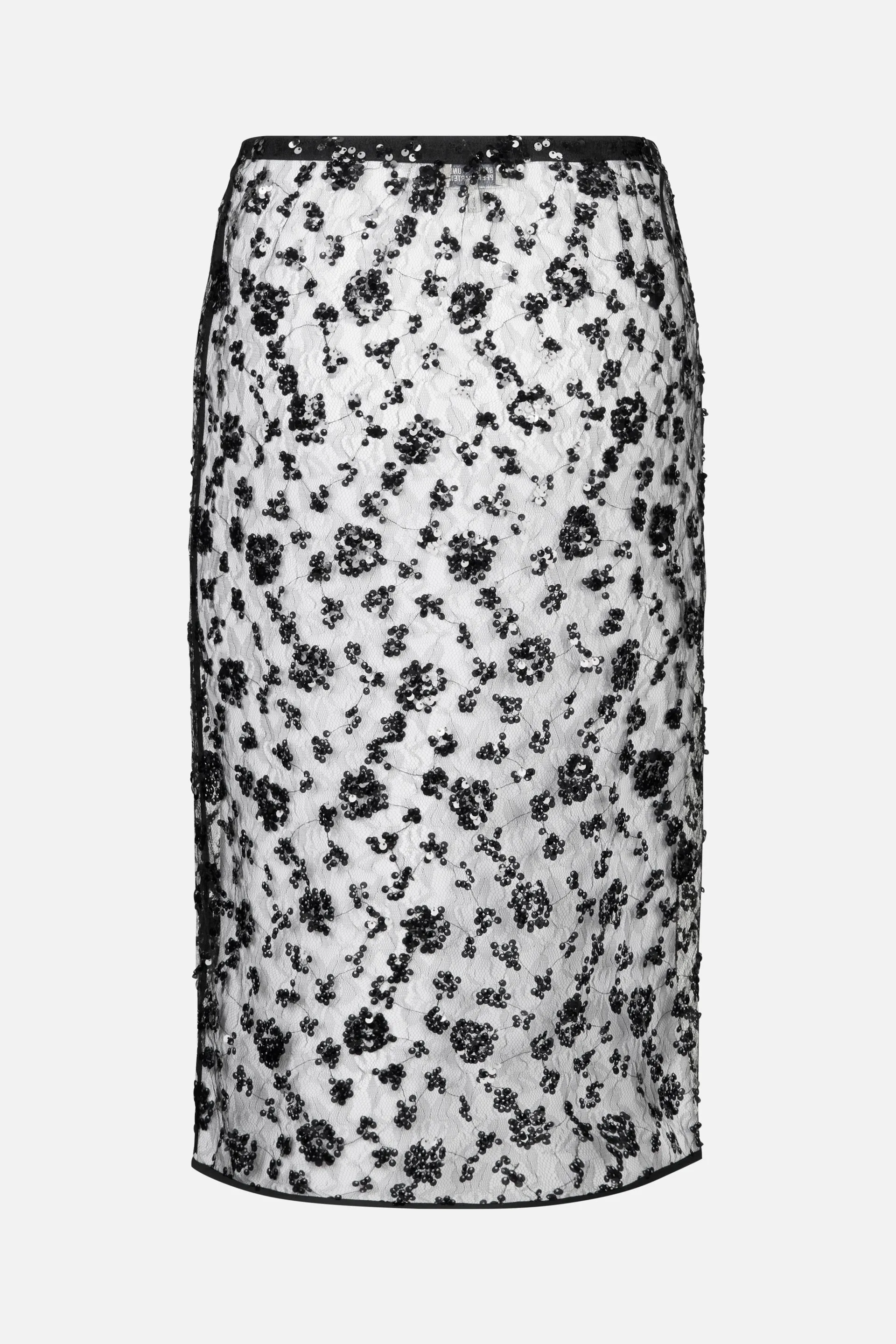 SAINA | Black