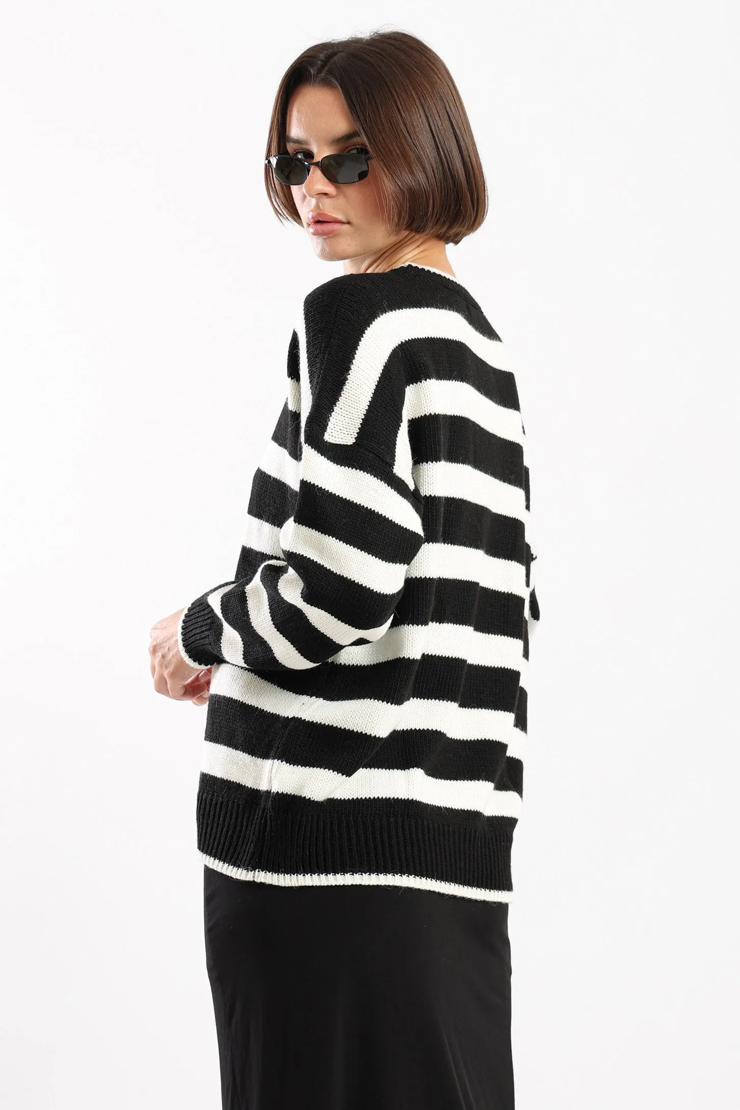 STRIPED KNIT SWEATER - BLACK